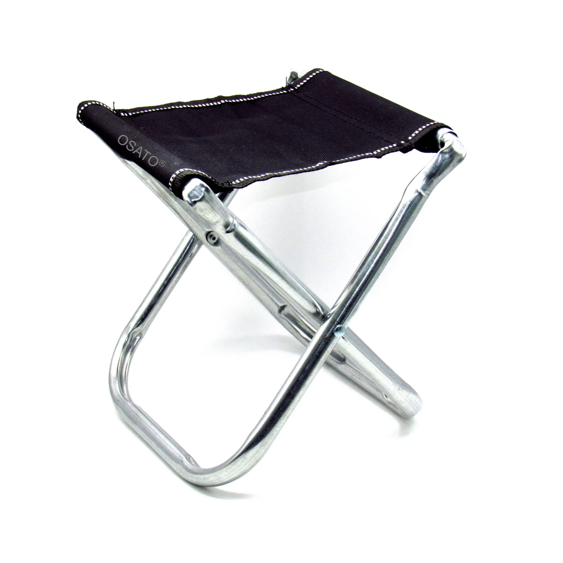 15358397712 banquinho portatil dobravel camping preto 01